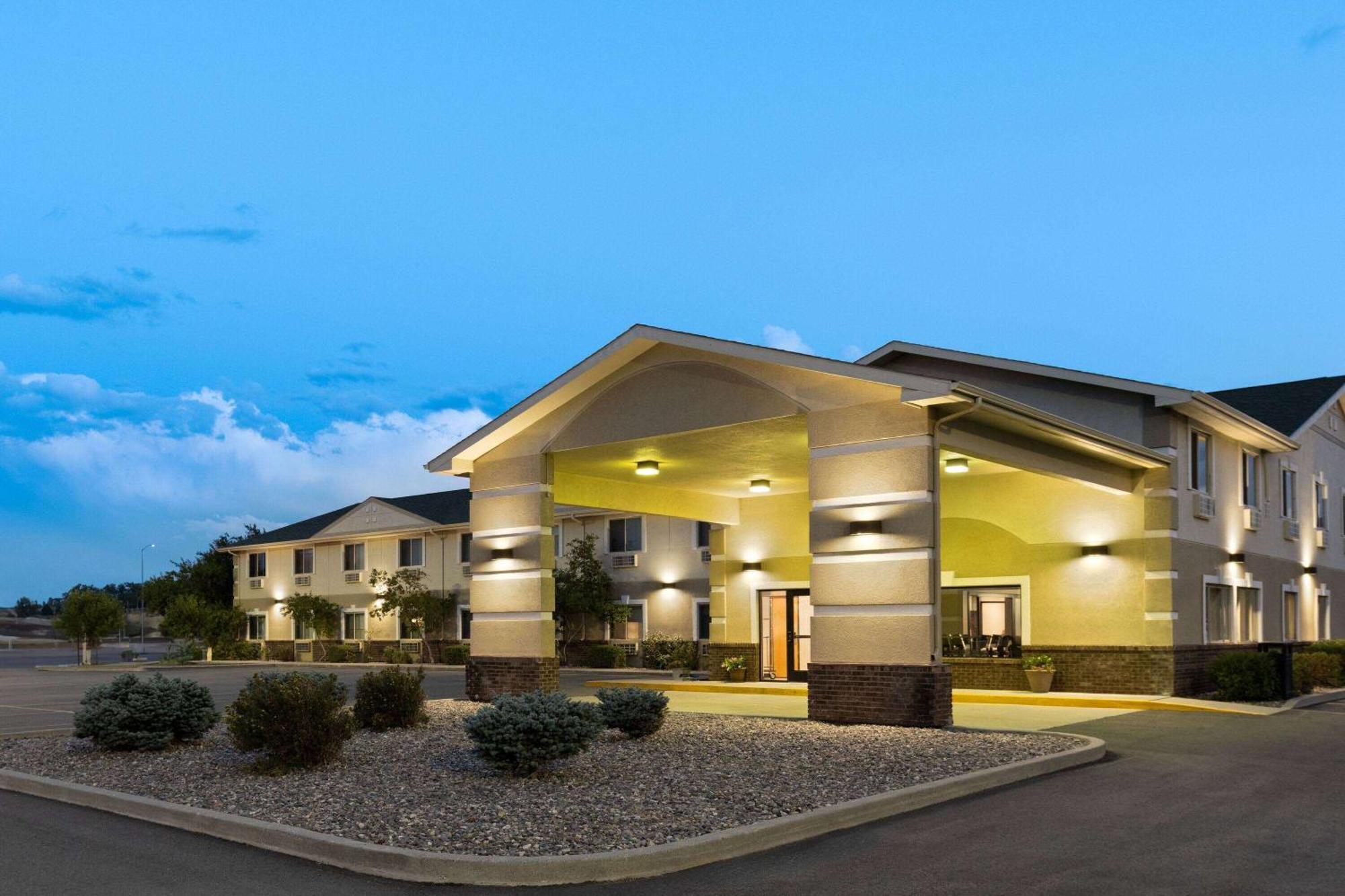 Motel Super 8 By Wyndham Big Timber Zewnętrze zdjęcie
